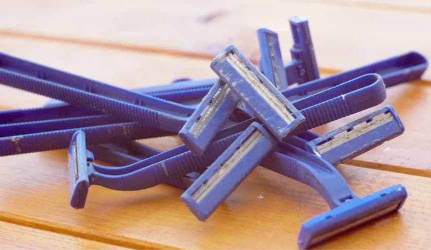 Gdzie wyrzucać maszynki do golenia? Unikaj błędów w recyklingu